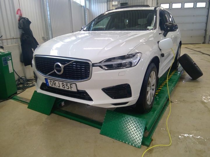 VOLVO XC60 2019 lyvuzbmtdlb426119