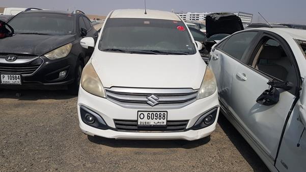 SUZUKI ERTIGA 2016 ma3ze8a19g0354461