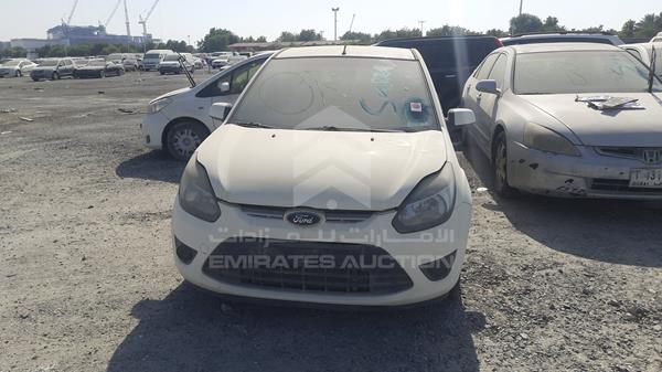 FORD FIGO 2011 majtj21d2bay57530