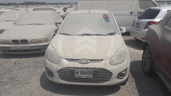 FORD FIGO 2015 majtj2zd7fae31832