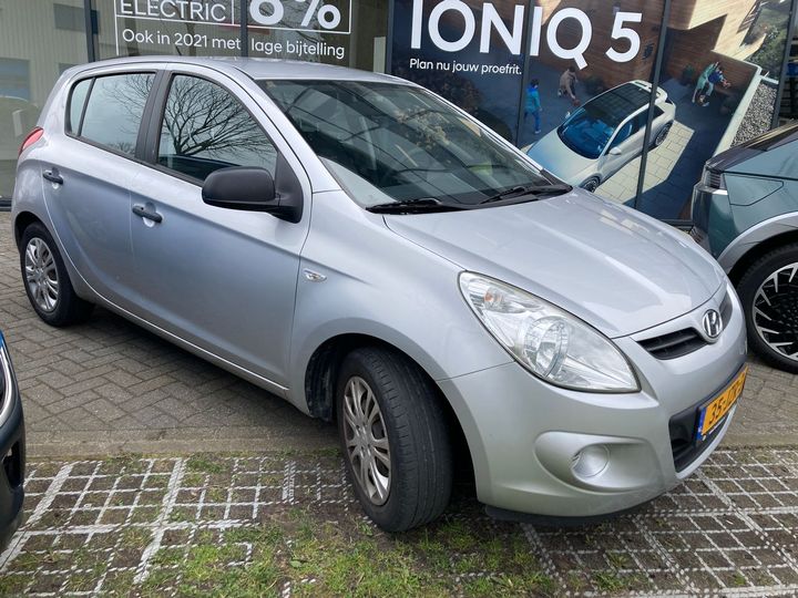 HYUNDAI I20 2009 malbb51bp9m009047