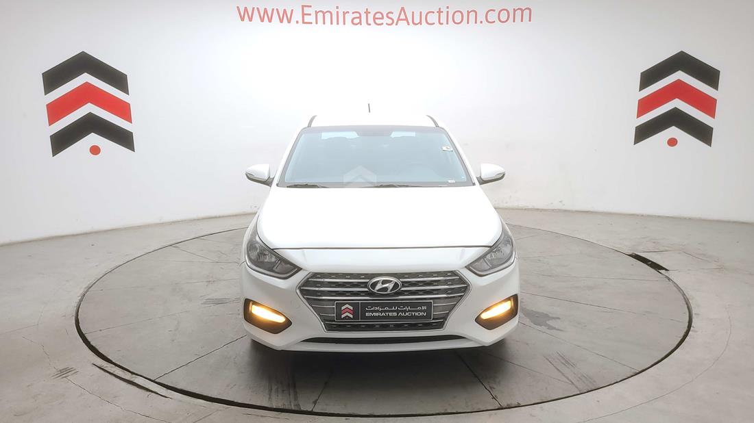 HYUNDAI ACCENT 2019 malc741c1km088655