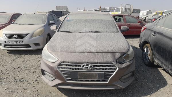 HYUNDAI ACCENT 2019 malc741c5km138957