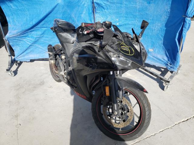 YAMAHA YZFR3 2015 mh3rh06y7fk007555