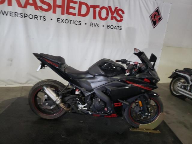 YAMAHA YZFR3 2015 mh3rh06y8fk008827