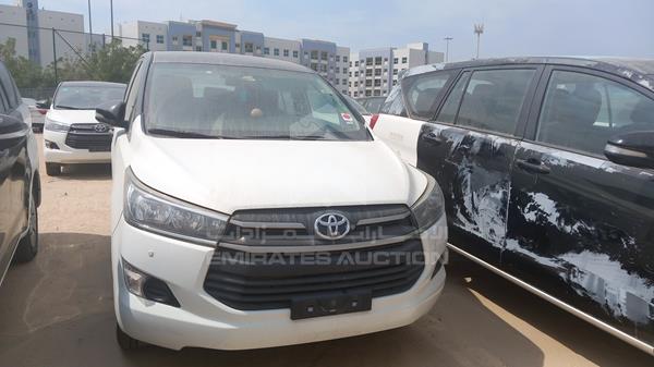 TOYOTA INNOVA 2017 mhfcx8em5h0107905