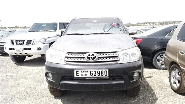 TOYOTA FORTUNER 2011 mhfyx59g2b8024336