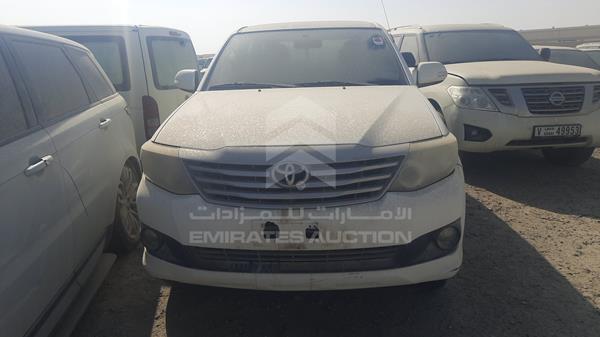 TOYOTA FORTUNER 2012 mhfyx59g4c8028907