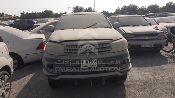 TOYOTA FORTUNER 2011 mhfyx59g9b8021496