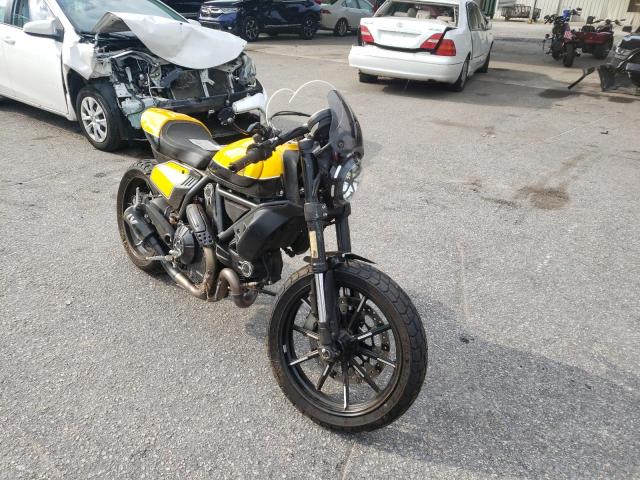 DUCATI SCRAMBLER 2020 ml0kafpm1lt016499