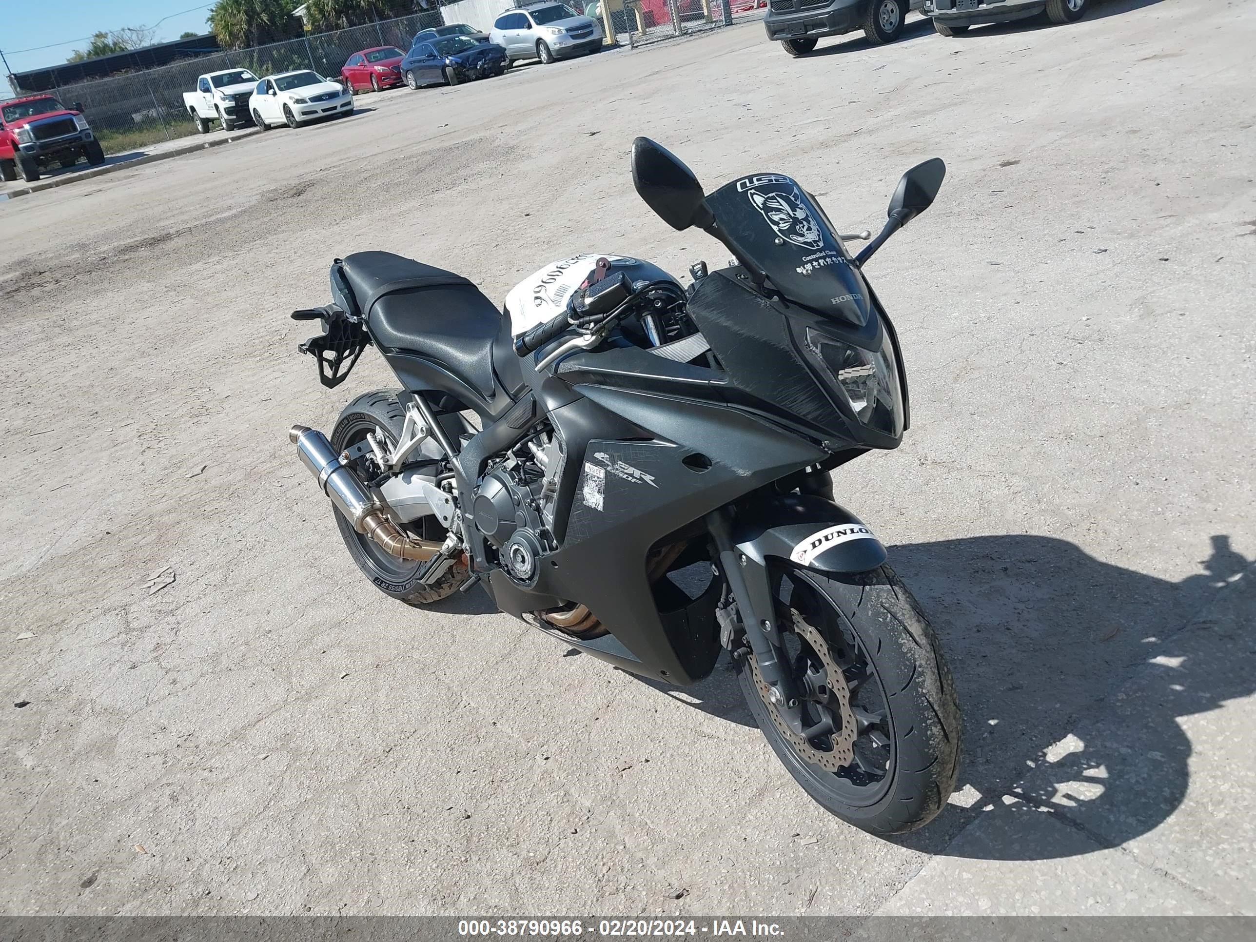 HONDA ALL 2014 mlhrc7400e5001156