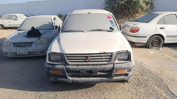 MITSUBISHI PICK UP 2001 mmbjnk6201d020940