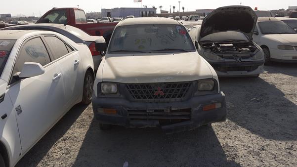 MITSUBISHI L200 2002 mmbjnk6202d029842