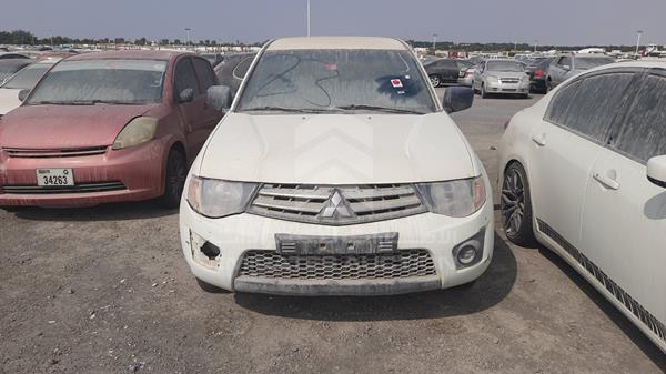 MITSUBISHI L 200 2012 mmbjnka50cd032633