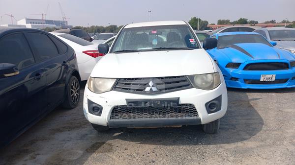 MITSUBISHI L 200 2013 mmbjnka50dd018853