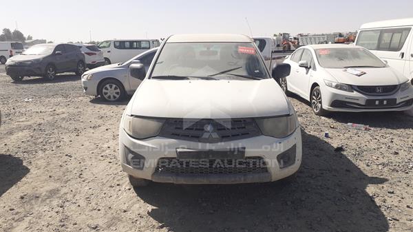 MITSUBISHI L 200 2015 mmbjnka50fd016397