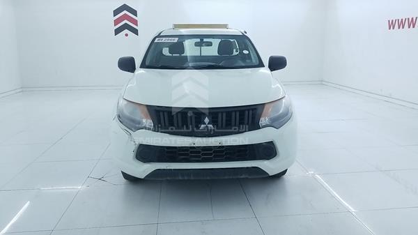 MITSUBISHI L 200 2018 mmbmg31h3jh068289