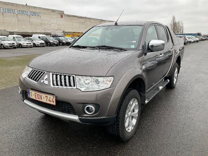 MITSUBISHI L200 DOUBLE CAB 2013 mmcjnkb40dd000889