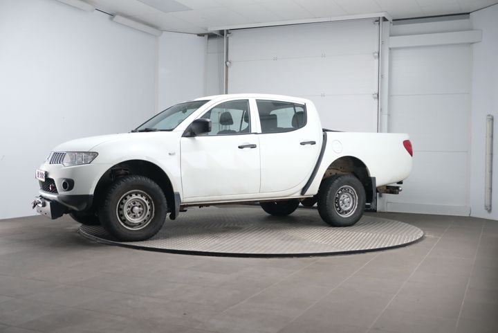 MITSUBISHI L200 2013 mmcjnkb40ed002319