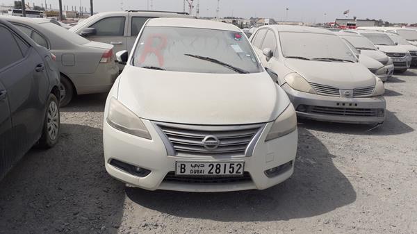 NISSAN SENTRA 2013 mntab7a94d6001071