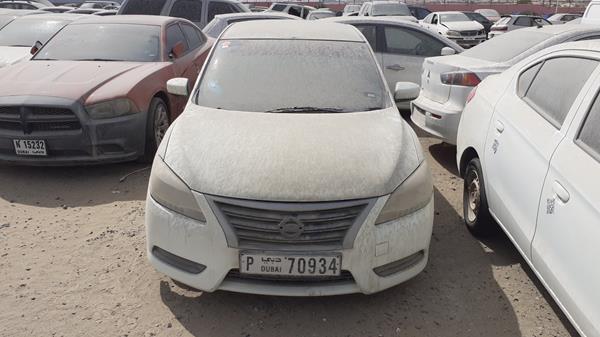 NISSAN SENTRA 2013 mntab7a98d6000070