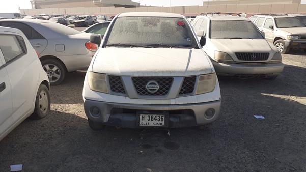 NISSAN NAVARA 2008 mntbd03s386000358