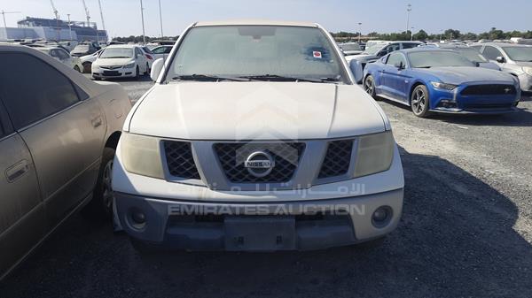 NISSAN NAVARA 2013 mntbd0es9d6604813