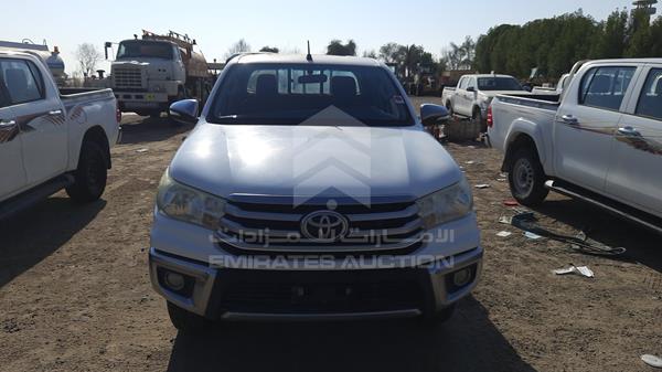 TOYOTA HILUX 2017 mr0dx8cd6h0400684