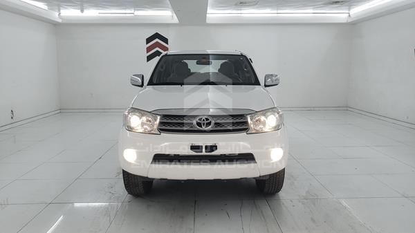 TOYOTA FORTUNER 2010 mr1yx59g8a3014883