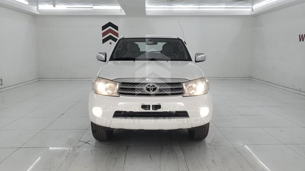 TOYOTA FORTUNER 2010 mr1yx59g8a3014981