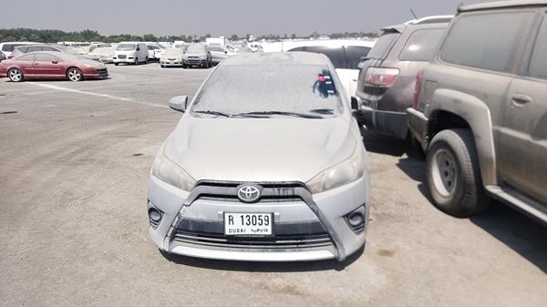 TOYOTA YARIS 2015 mr2kw9f39f1092699