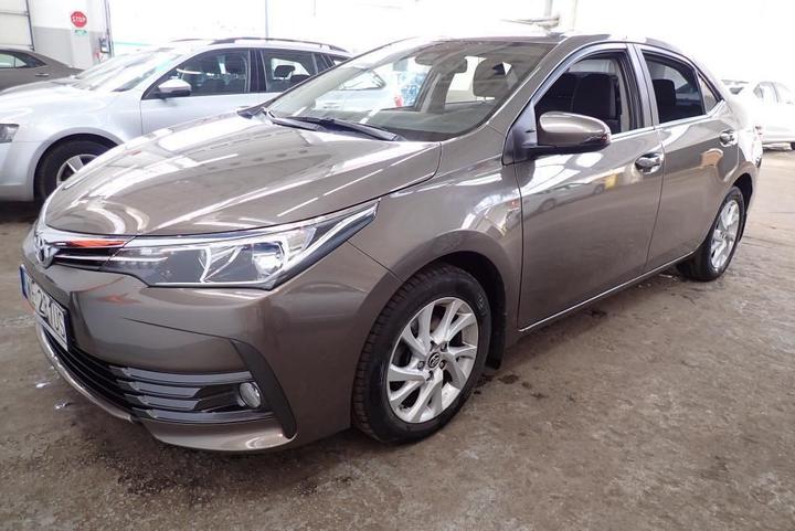 TOYOTA COROLLA 2018 nmtbe3je70r265452