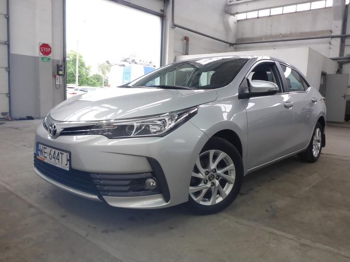 TOYOTA COROLLA 2018 nmtbe3jex0r228671