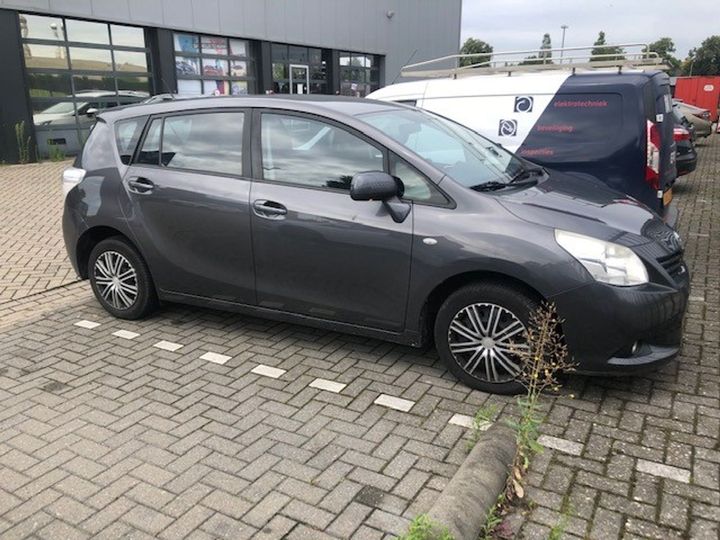 TOYOTA VERSO 2010 nmtdg26r30r003520