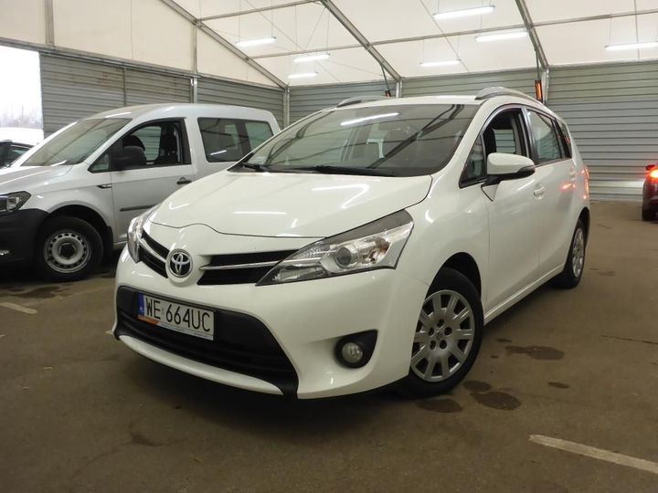 TOYOTA VERSO 2018 nmtdm26r60r058357