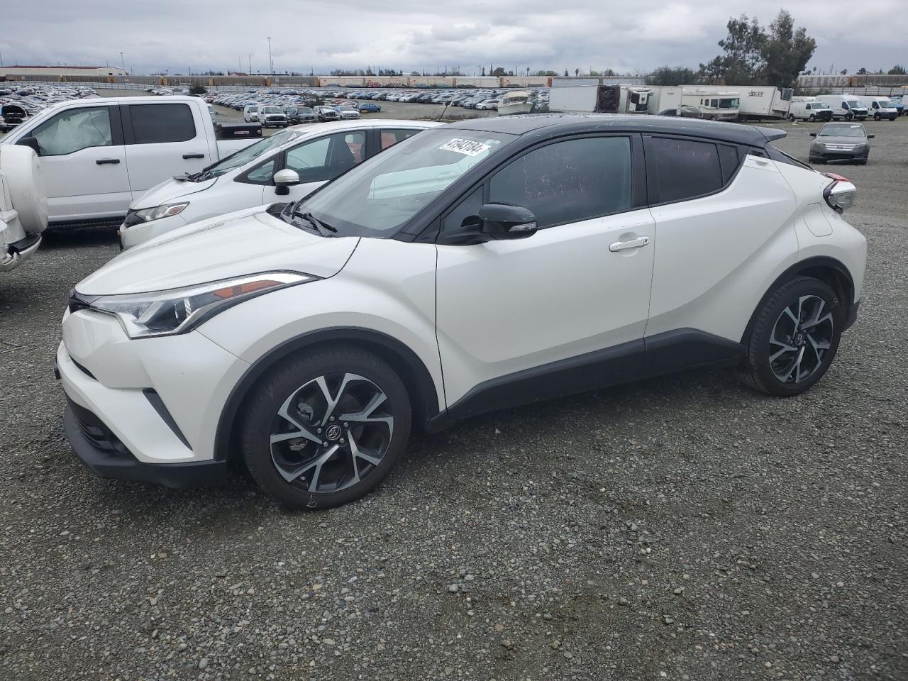 TOYOTA C-HR 2018 nmtkhmbx7jr005647