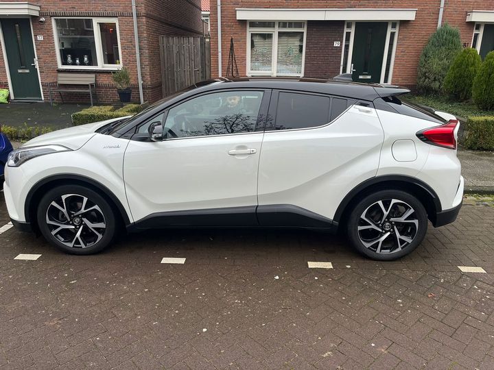 TOYOTA C-HR 2017 nmtkz3bx10r025107