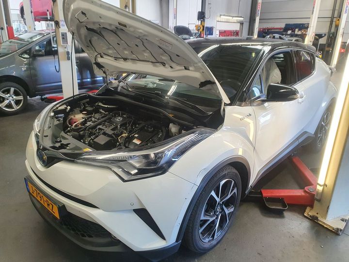 TOYOTA C-HR 2018 nmtkz3bx30r168592