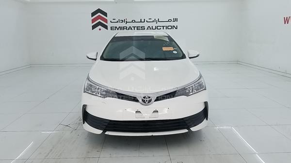 TOYOTA COROLLA 2018 rklbb9he0j5207227