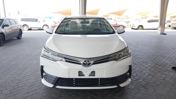 TOYOTA COROLLA 2017 rklbb9he3h5187629