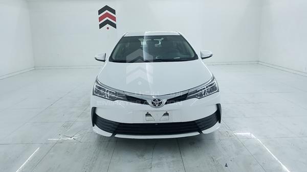 TOYOTA COROLLA 2018 rklbb9he5j5226274