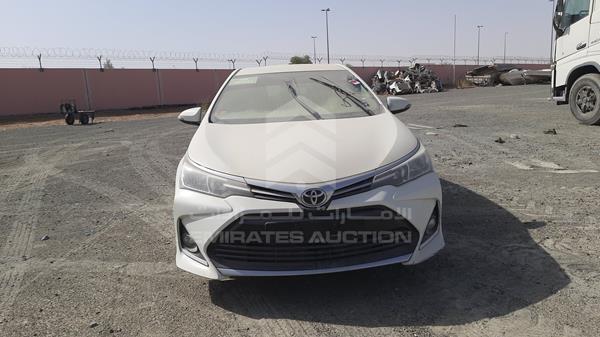 TOYOTA COROLLA 2018 rklbb9he9j5224950