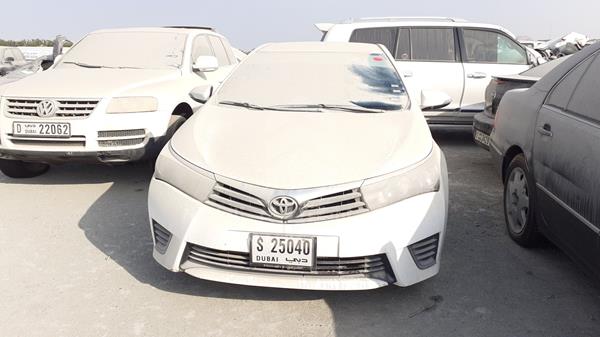 TOYOTA COROLLA 2015 rklbl9he3f5233504