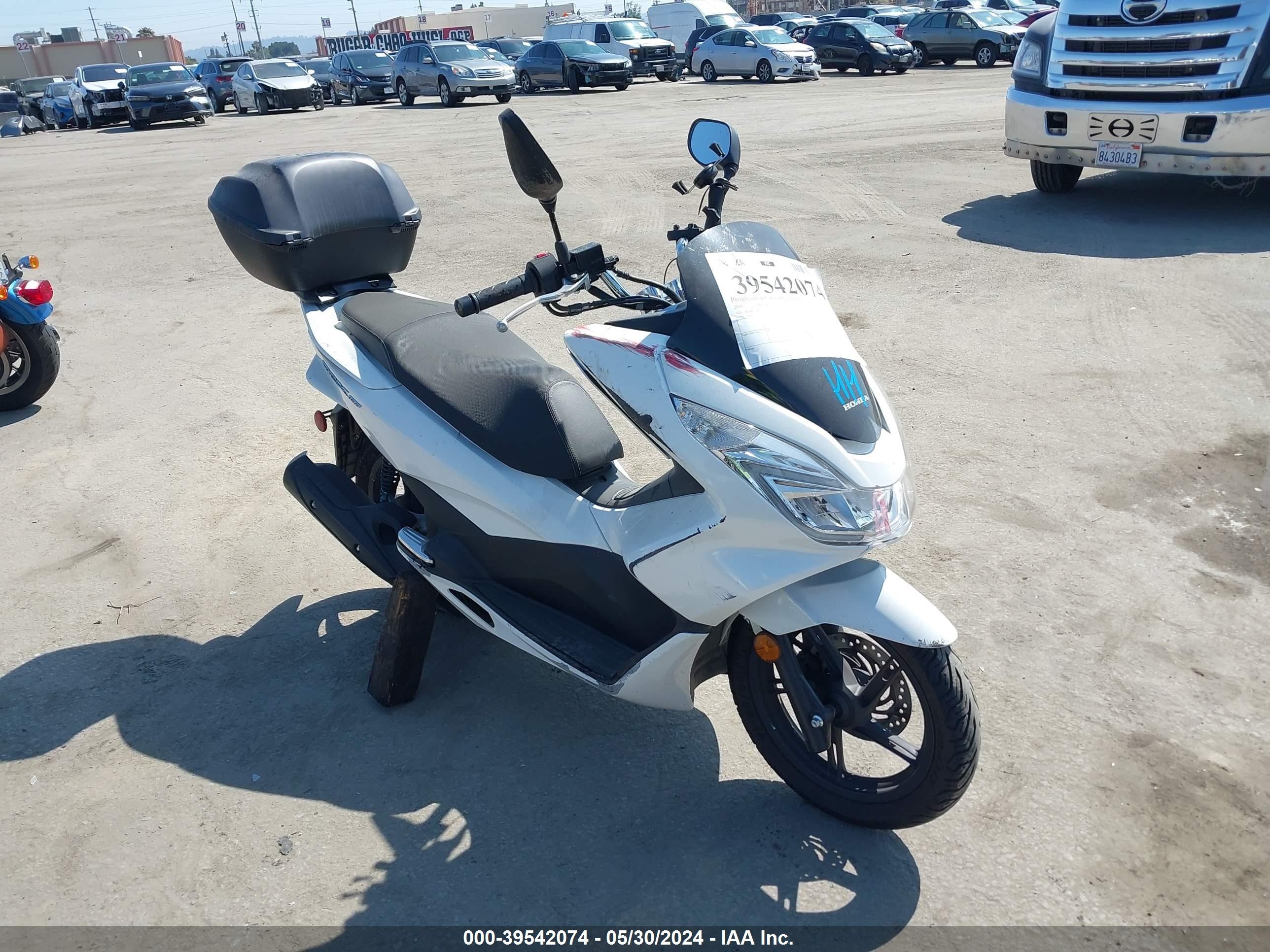 HONDA NULL 2018 rlhkf180xjy301668