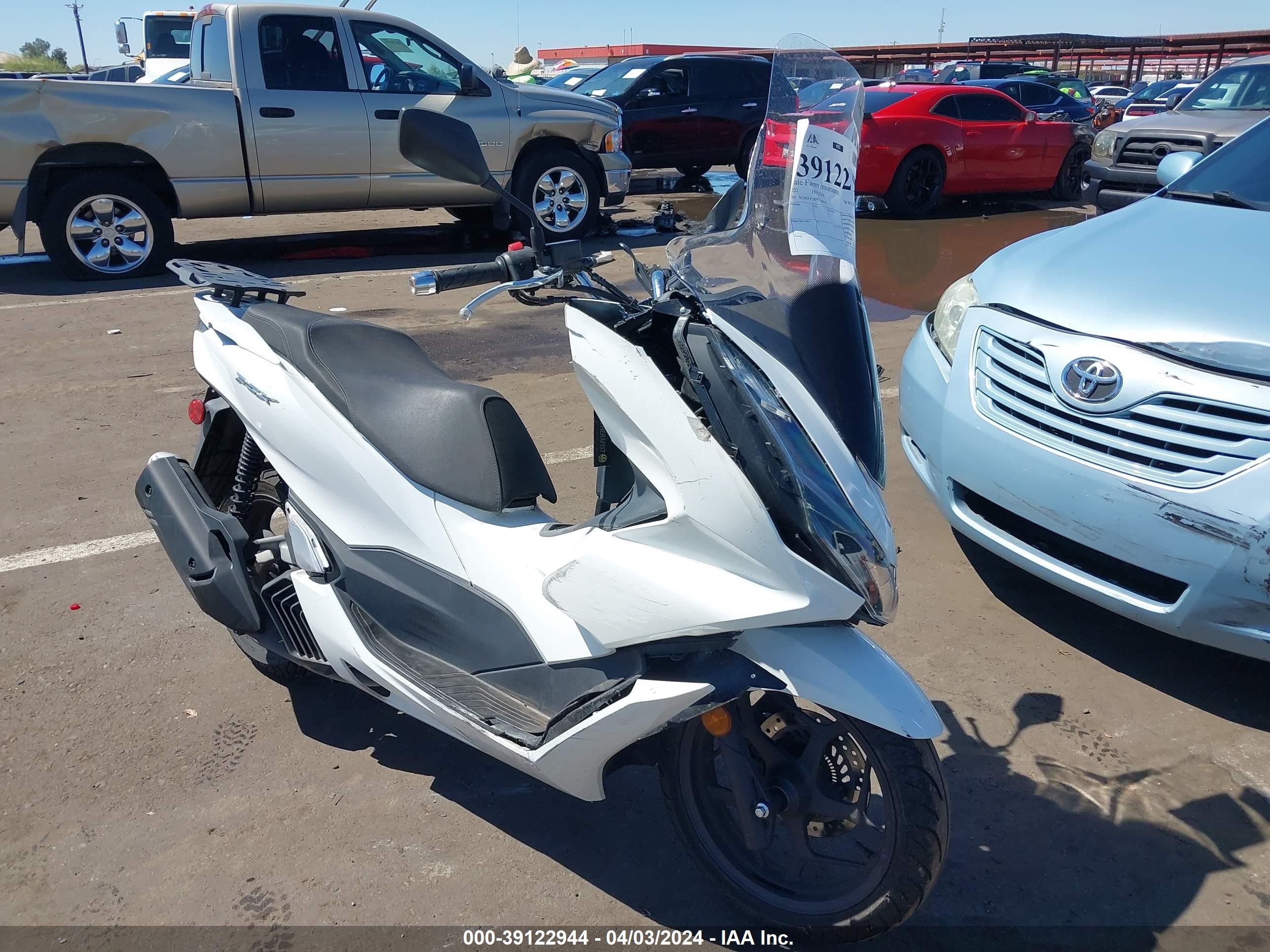 HONDA NULL 2022 rlhkf4718ny100918