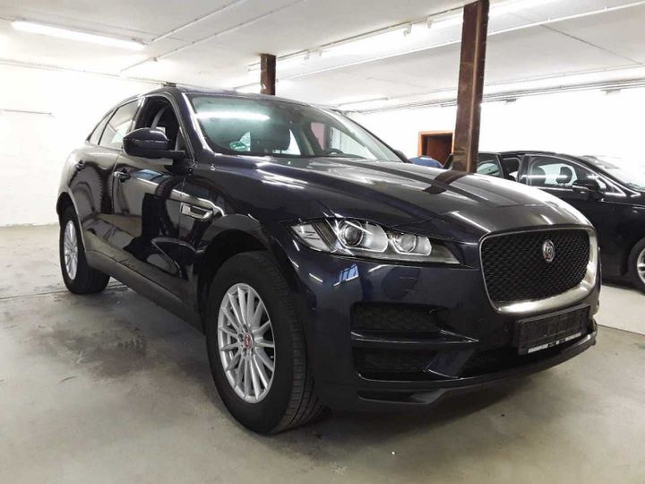 JAGUAR F-PACE 20D 2017 sadcb2bn1ja273735