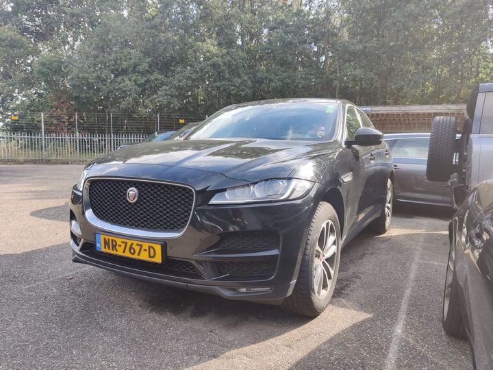 JAGUAR F-PACE 2017 sadcb2dn1ha493190