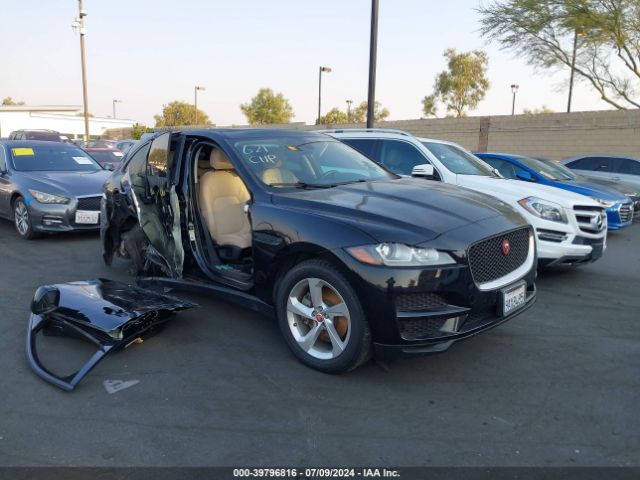 JAGUAR F-PACE 2017 sadcj2bv7ha047132