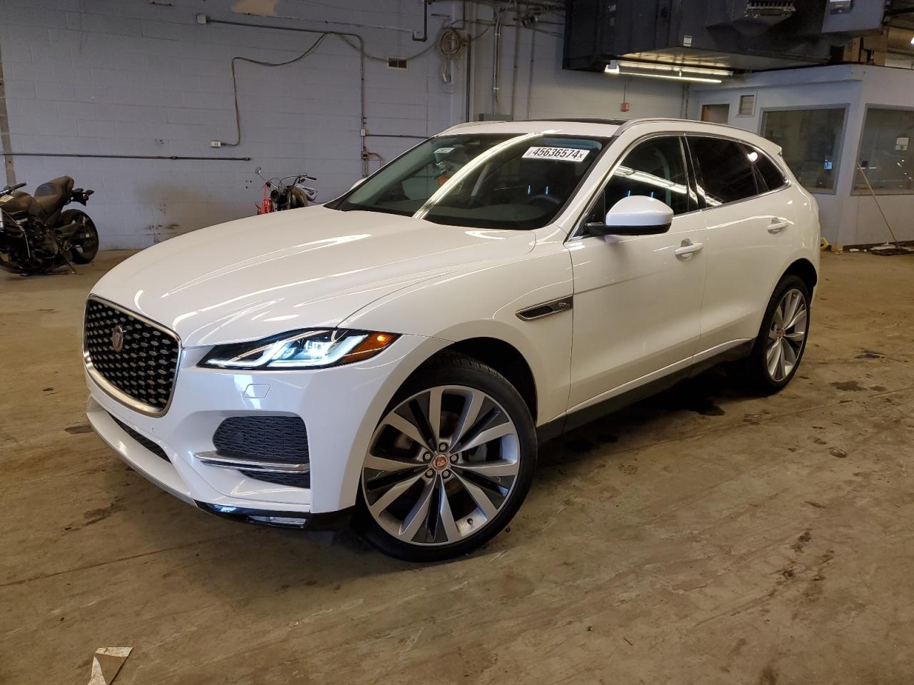 JAGUAR F-PACE 2023 sadcj2ex4pa705856