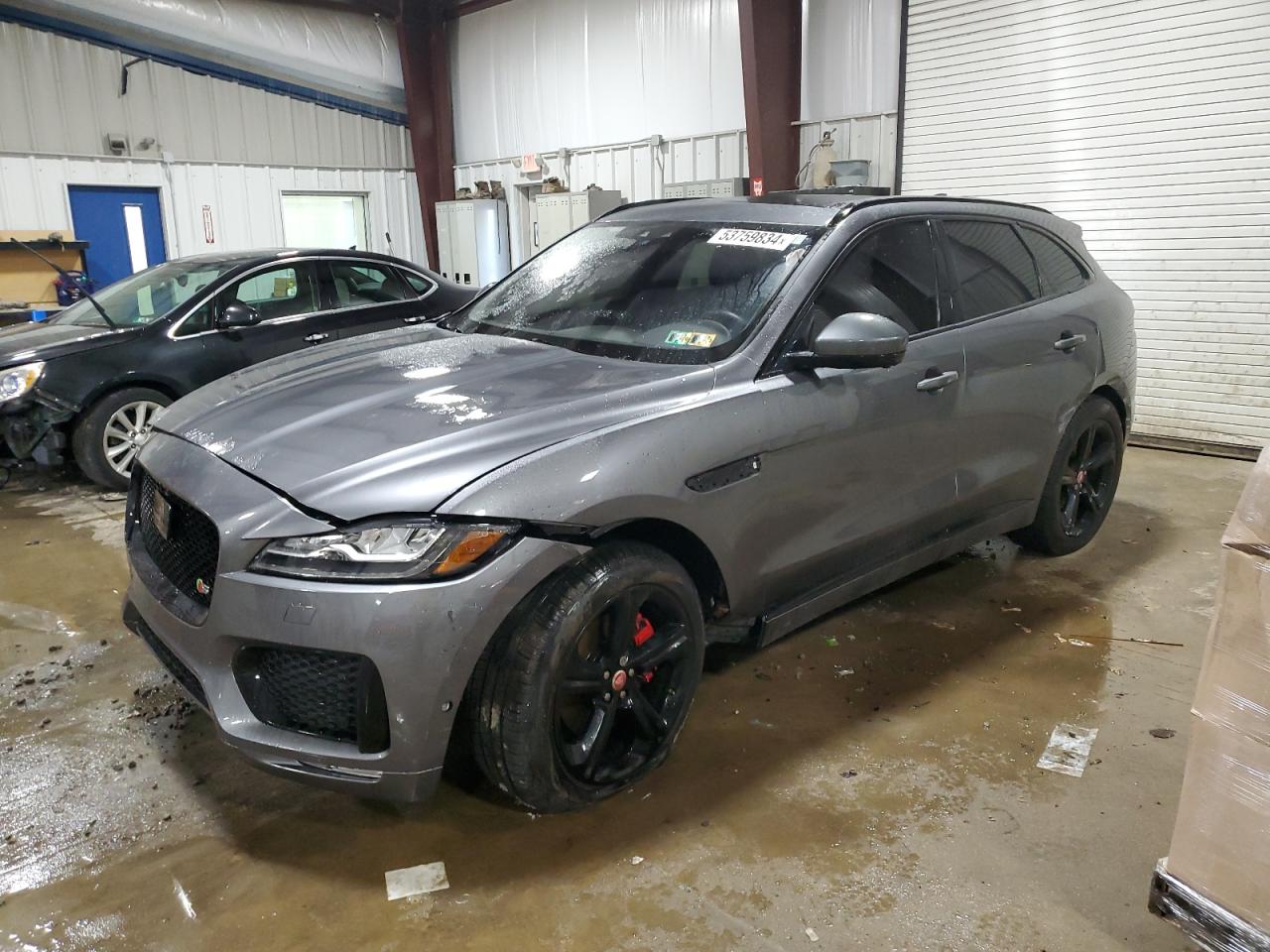 JAGUAR F-PACE 2019 sadcm2fv8ka610701